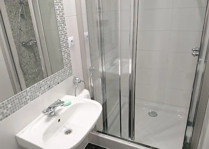 客房公寓酒店 *